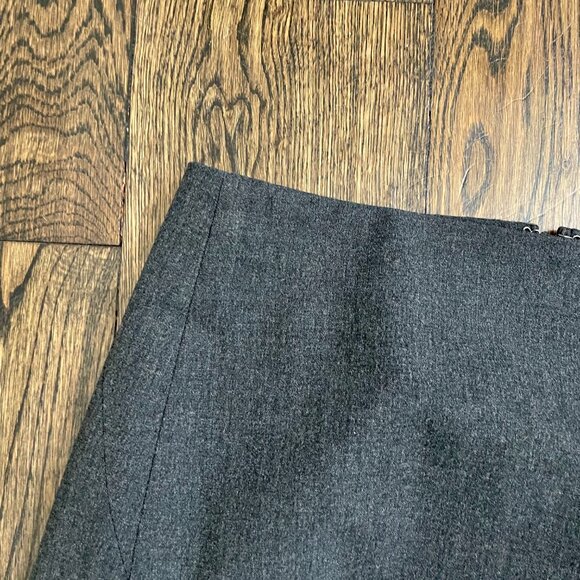 Ann Taylor Classic Charcoal Grey Pencil Skirt Size 0 Wool Blend Back Slit Office - Picture 5 of 9